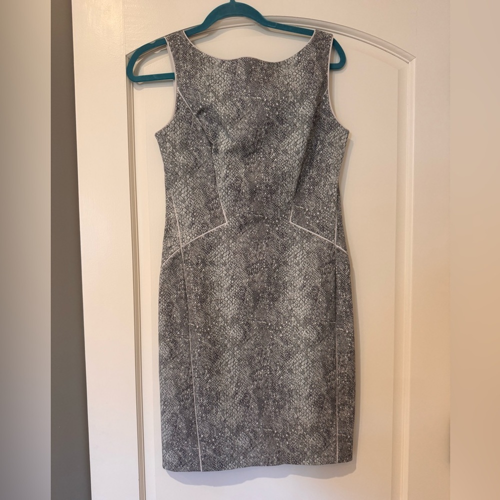 Lafayette 148 New York Gray Textured Sheath Dress
